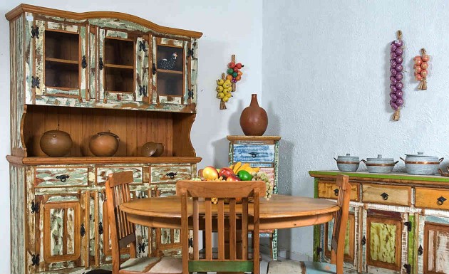 mesa hecha con base de maquina de coser singer  Mesa singer, Decoração de  casa vintage, Madeira de celeiro