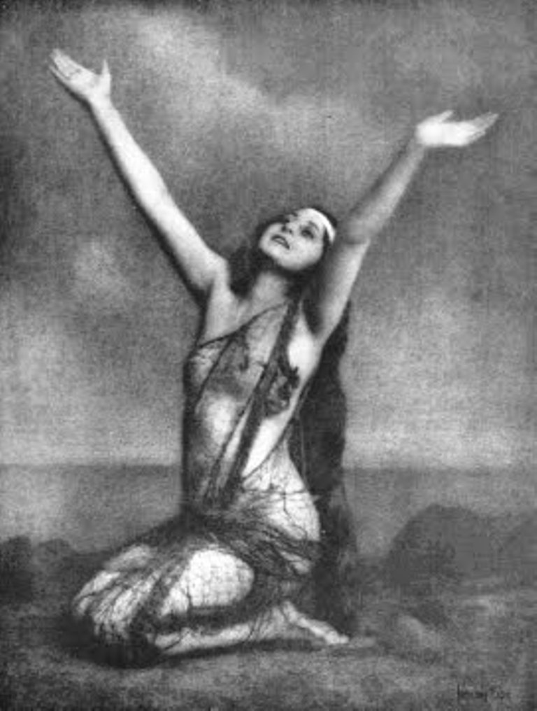 El blog de Lola García de Luna Leyenda de la Dama Blanca