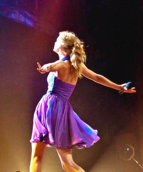 I have Taylor Swift's dress! taken by surprise