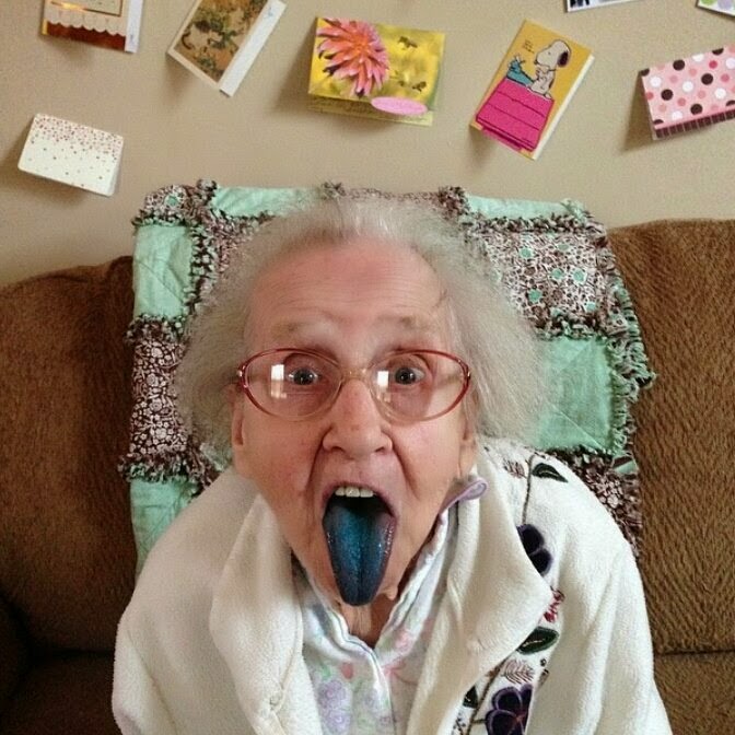 Бабульки С Огромным Самотыком