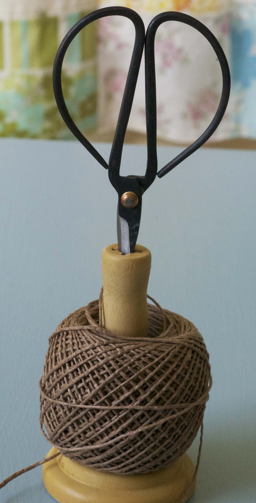 Maize Hutton How to Make a Wooden Spool Twine Holder