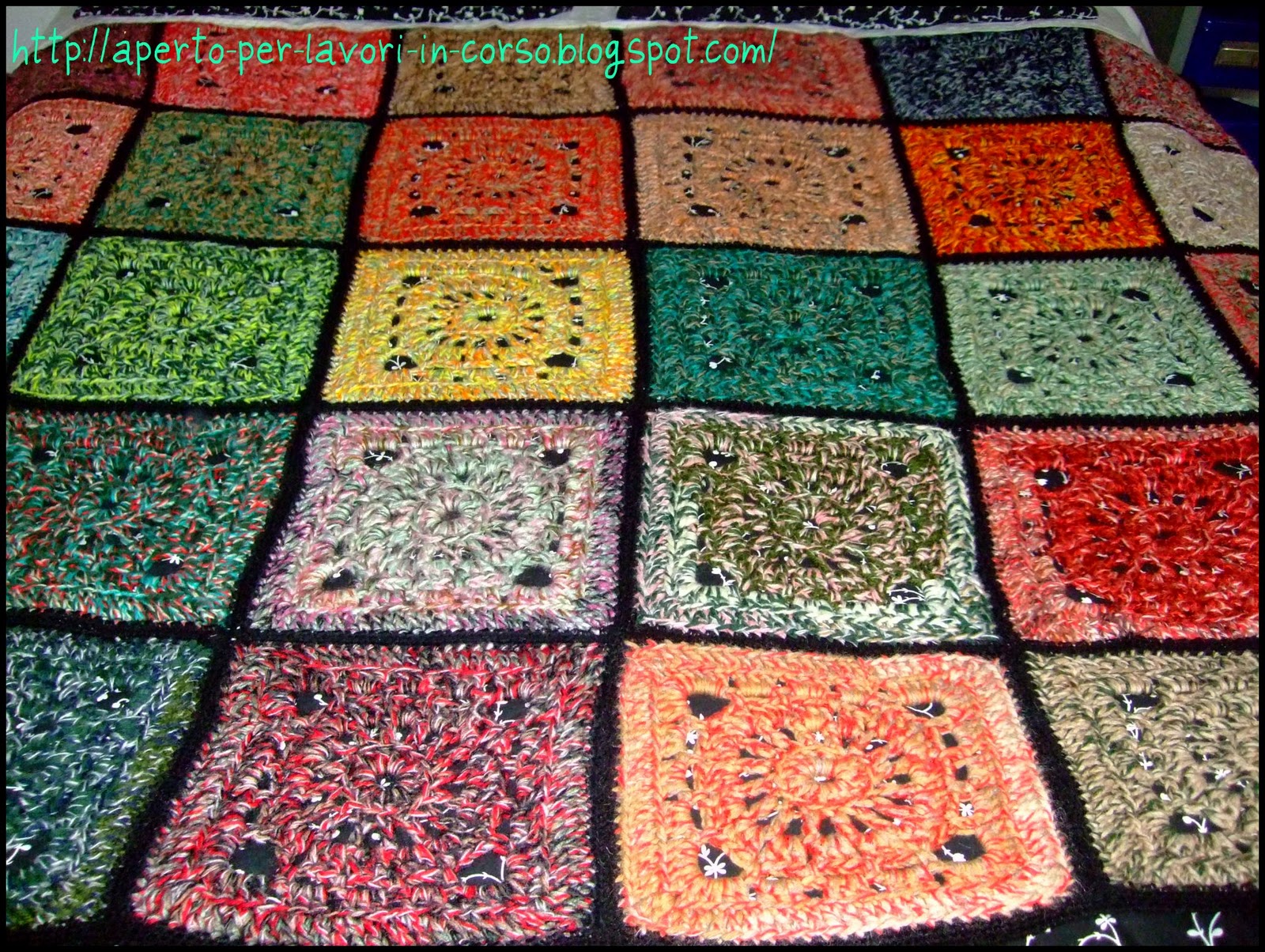 Il Blog Di Laura Coperta All Uncinetto Granny Squares