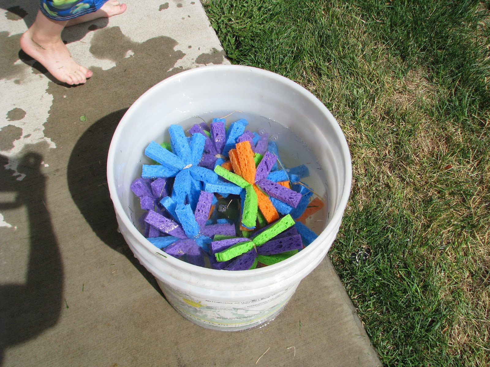 Mommy's Little Helper Sponge Balls