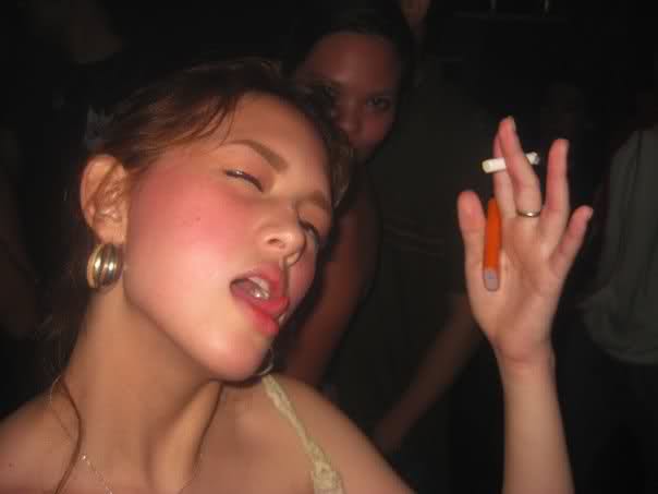 Ellen Adarna got drunk and lose herself More photos of her wild partying 