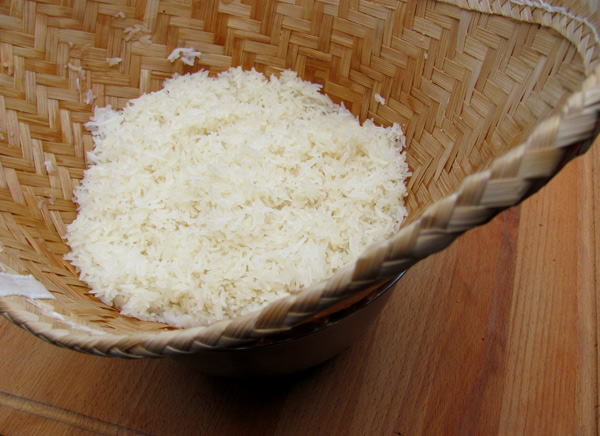 Sticky Rice Steaming Basket, V; Thai ingredients, groceries and
