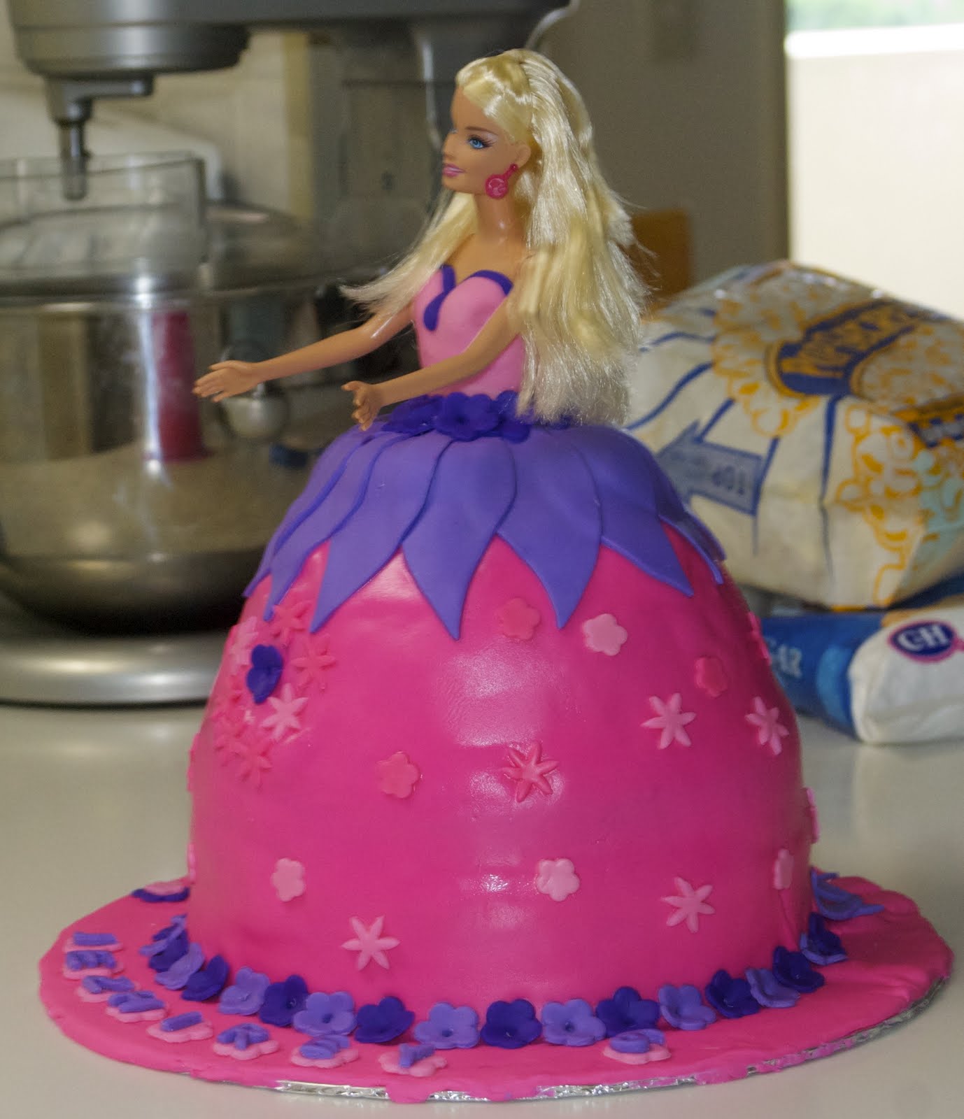 Michelle's Cakes Barbie dress cake