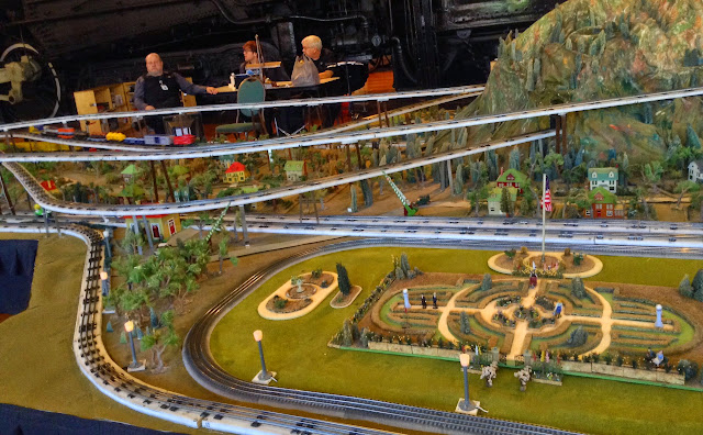 Reason 2: The Model Trains at Henry Ford Museum  | iNeedaPlaydate.com @mryjhnsn