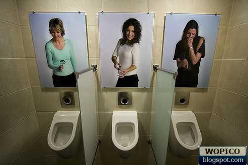 Wallpapers and Latest News From Facebook: Funny Pictures in Toilet