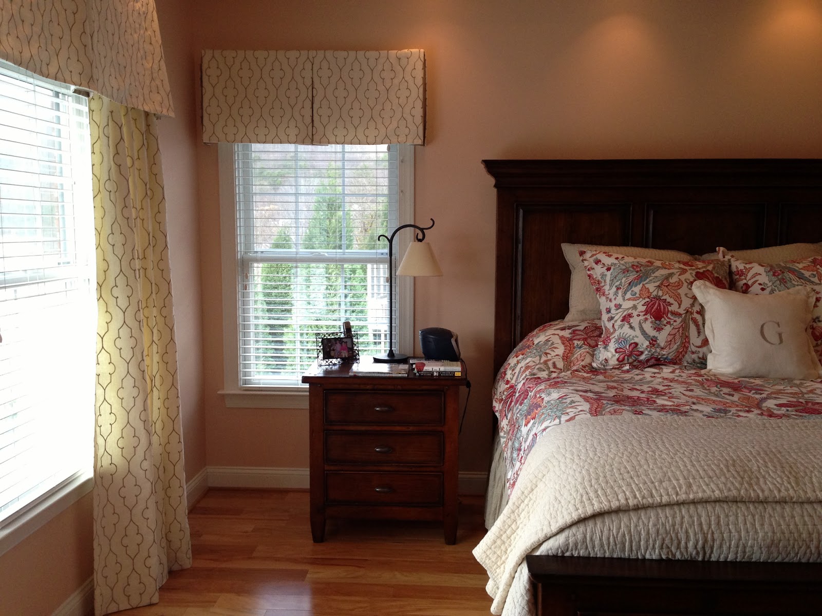 Accents On Windows Tailored Valances