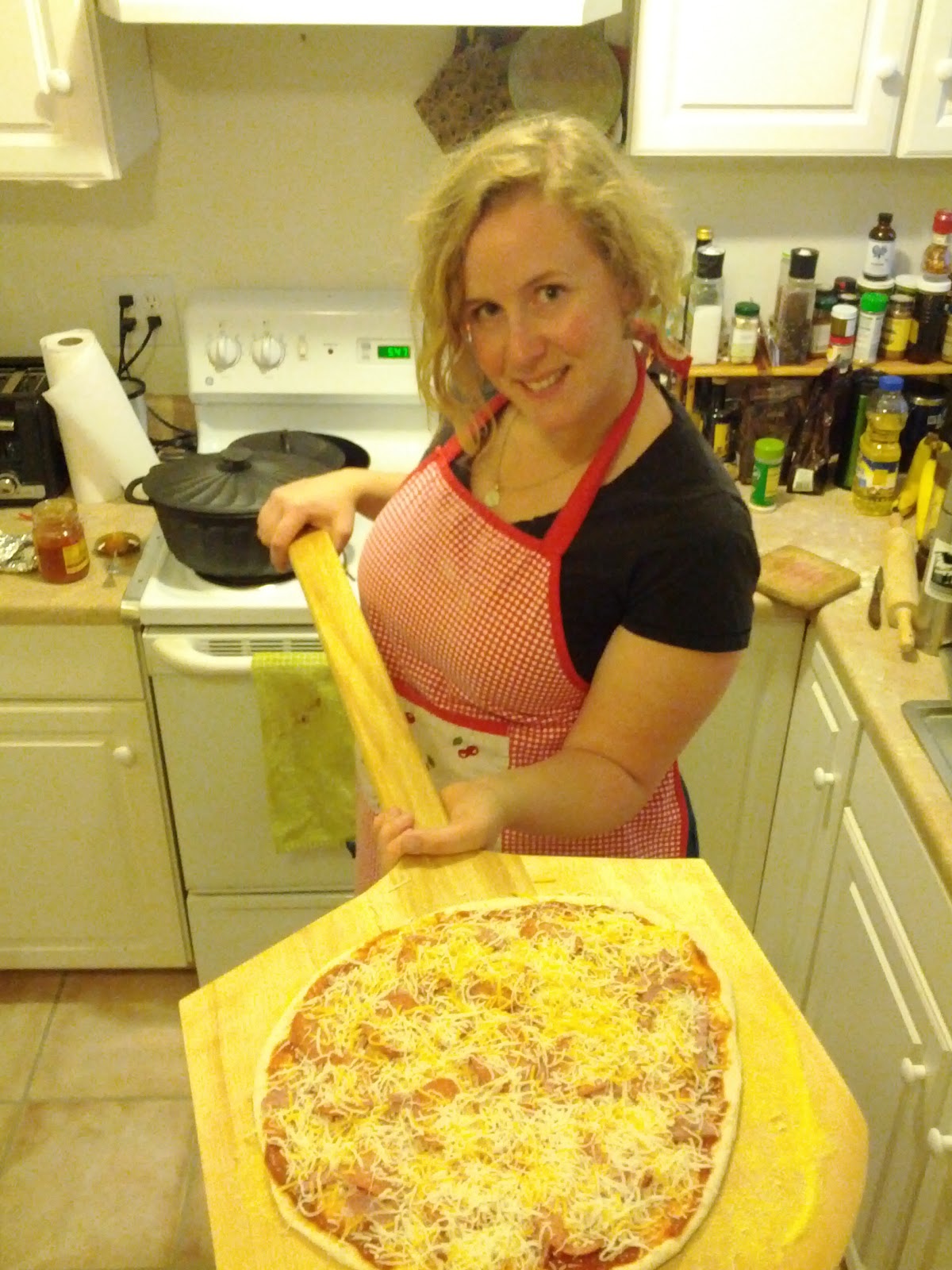 Splinters Woodworks Custom 16 Inch Pizza Peel heads towards Yosemite