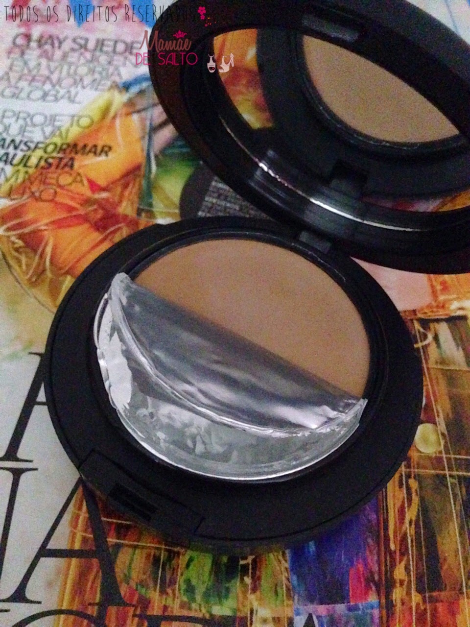 resenha base pro longwear compact FPS20 MAC => todos os direitos reservados blog Mamãe de Salto