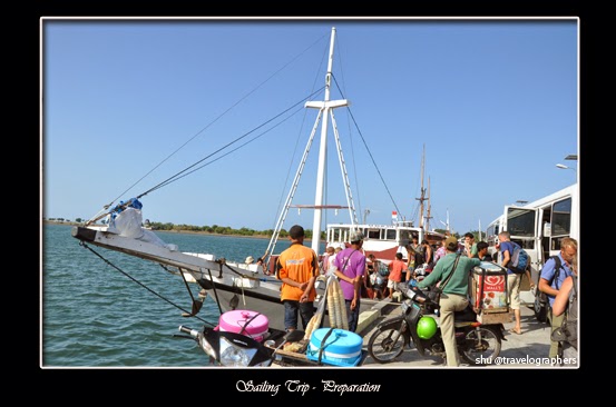 sailing trip, living on board, live aboard, lombok, sumbawa, dompu, komodo, flores, labuan bajo