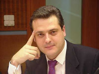 ¿Eres un jefe acosador? ¿Eres una jefa acosadora? 2 In%CC%83pin%CC%83