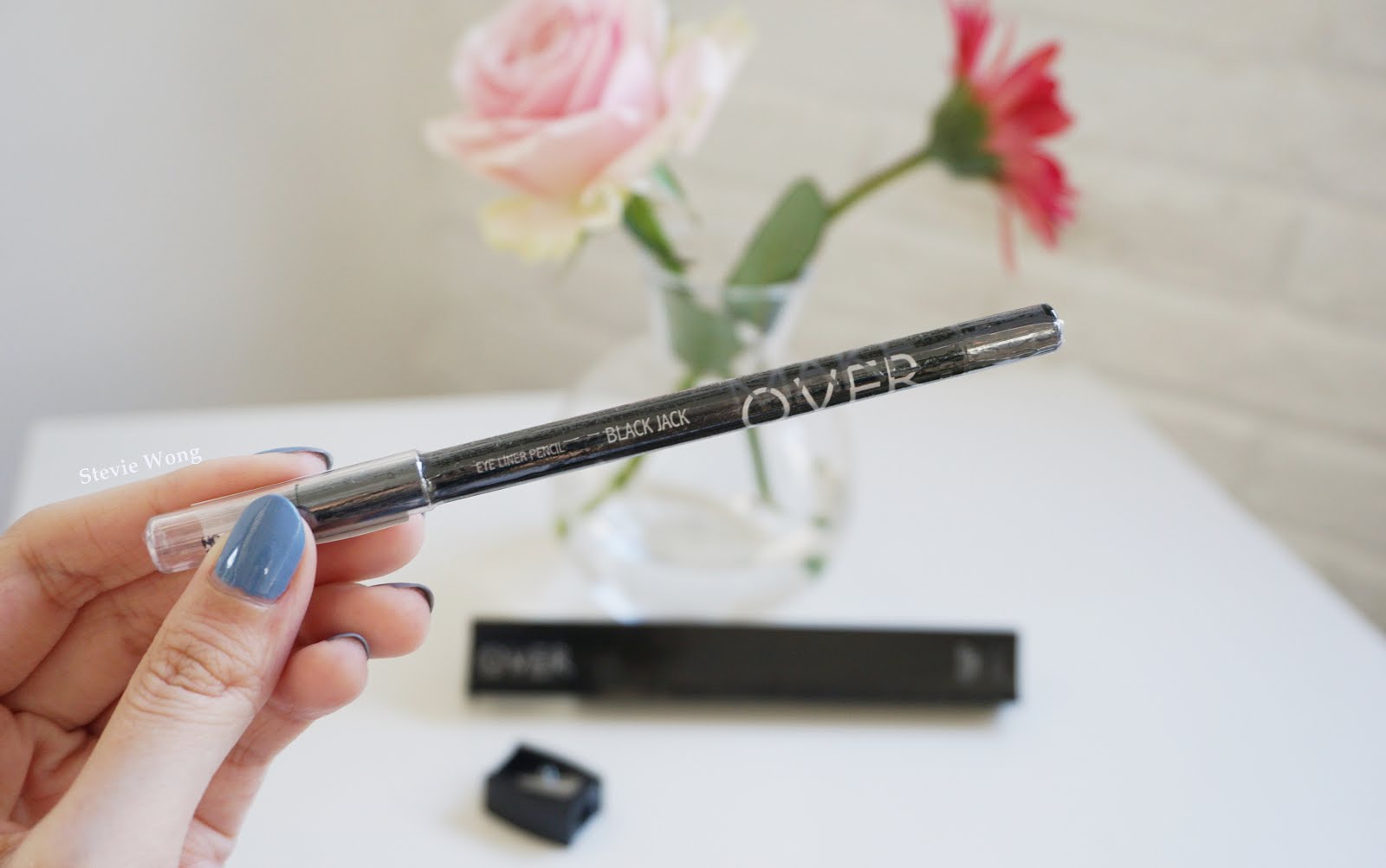 [Review] MakeOver Black Jack Pencil Eye Liner Stevie Wong
