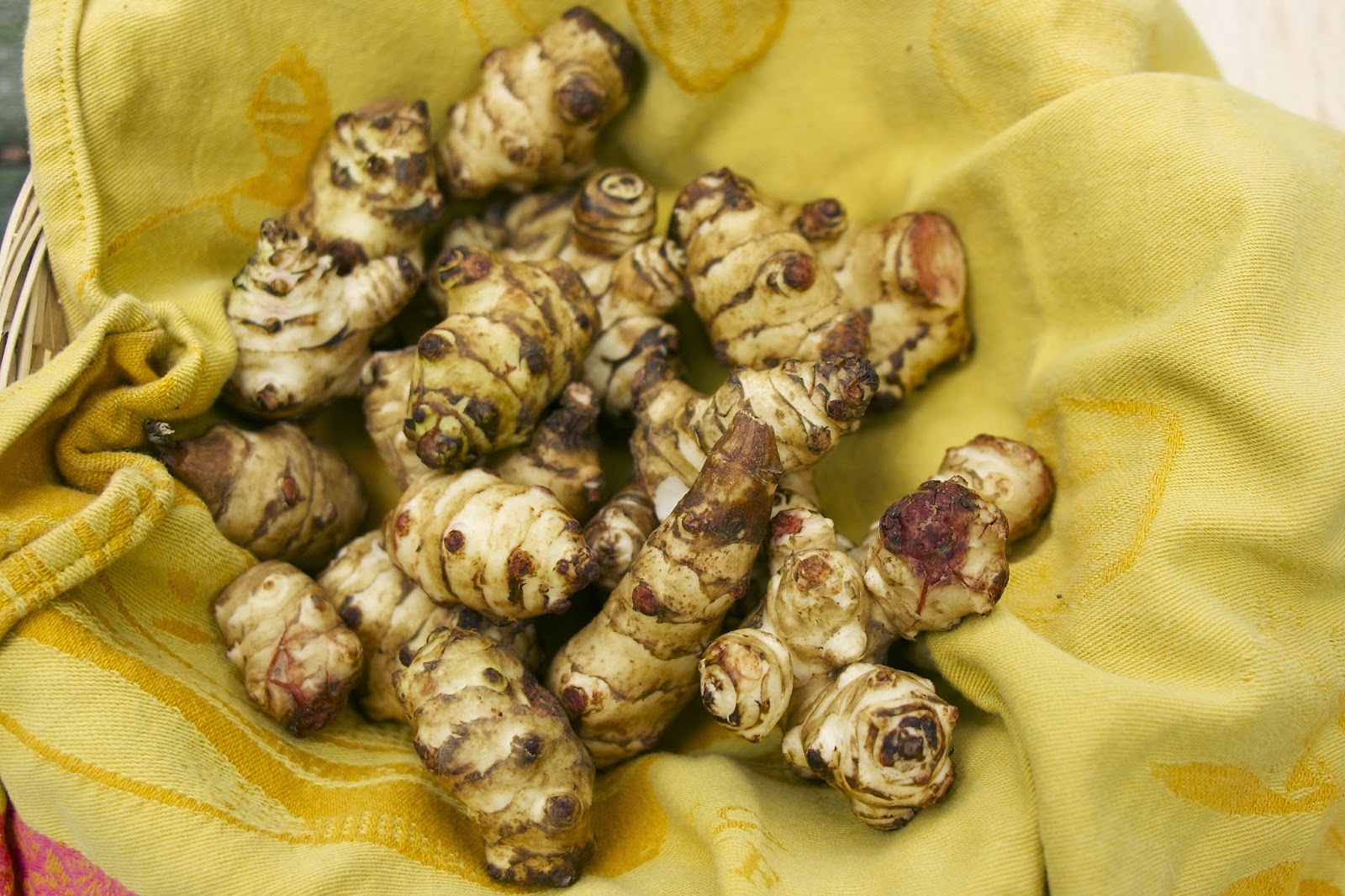 Roasted Jerusalem Artichokes with Garlic & Potatoes French Fridays