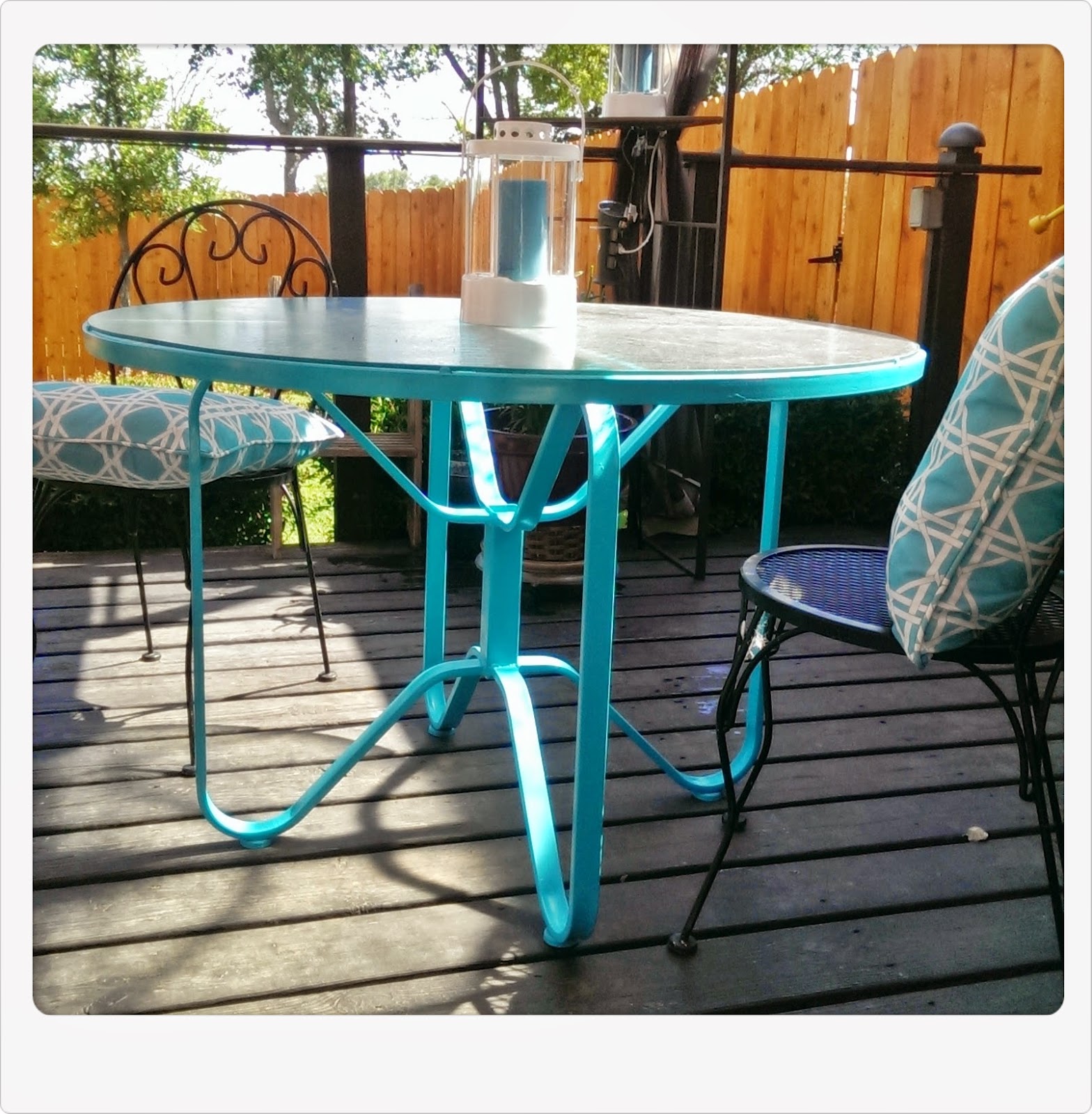 Meg Made Creations Spray Paint Patio Table From Rust Stained To Meg Made Creations Spray Paint Patio Table From Rust Stained To Retro