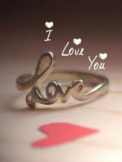 love word wrtten on ring-love ring