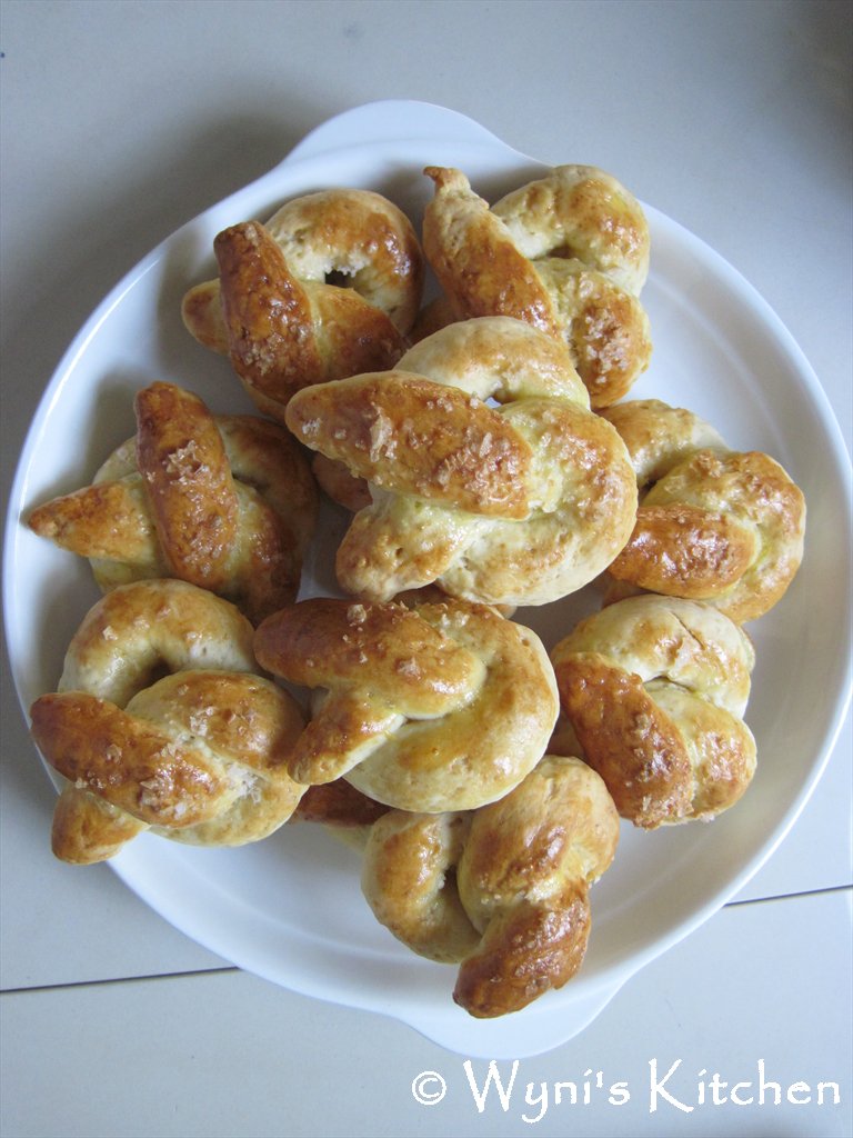 Quick and Easy Soft Pretzels Without Yeast MAKE. EAT. LOVE