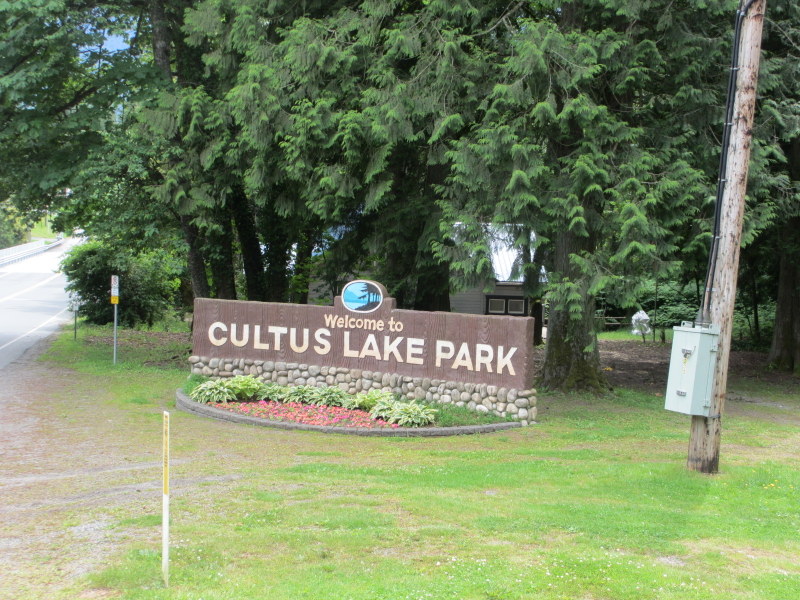 Living The Dream... Thursday, June 21, 2012 (Maple Bay Campground