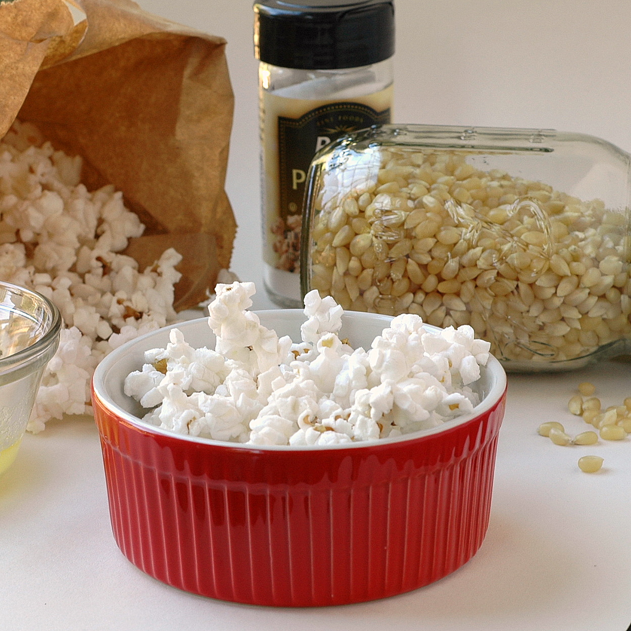 Good Thymes and Good Food Easy Microwave Popcorn