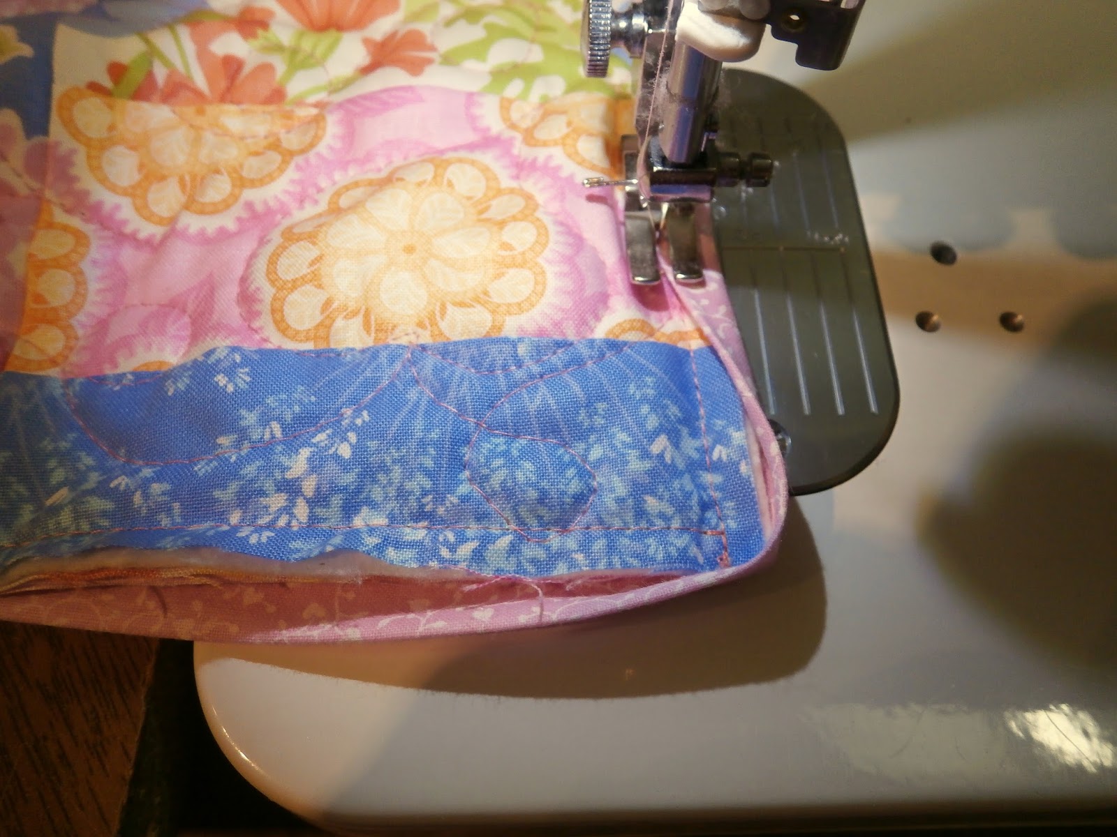 Pamelaquilts Tuesday Tips Sewing Binding by Machine