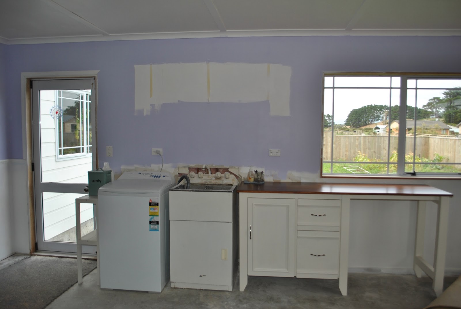 DIY Kiwi Building laundry wall