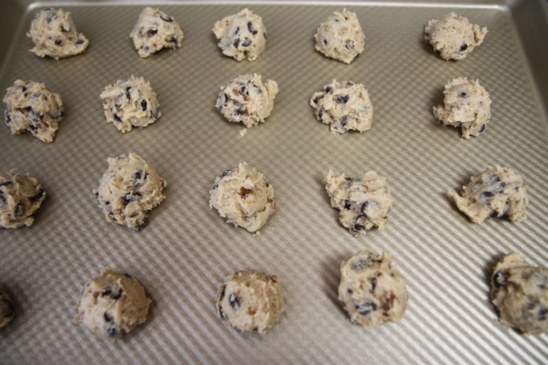 Eat Well, Live Happy HERSHEY'S Perfect Special Dark Chocolate Chip Cookies