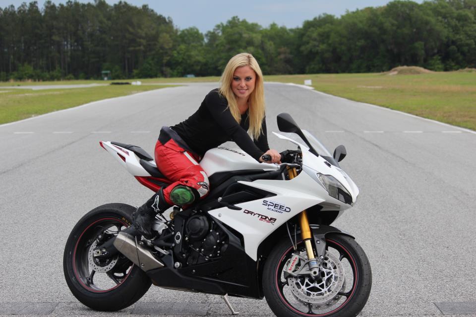 Moto Girl: Cristy Lee | Detroit red wings, Professional 