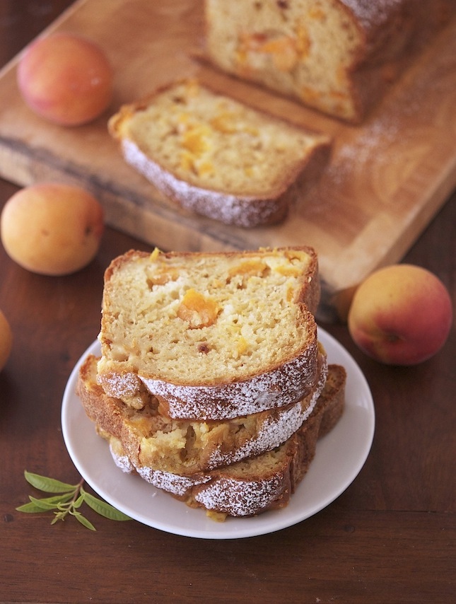 Skinny Apricot Cake