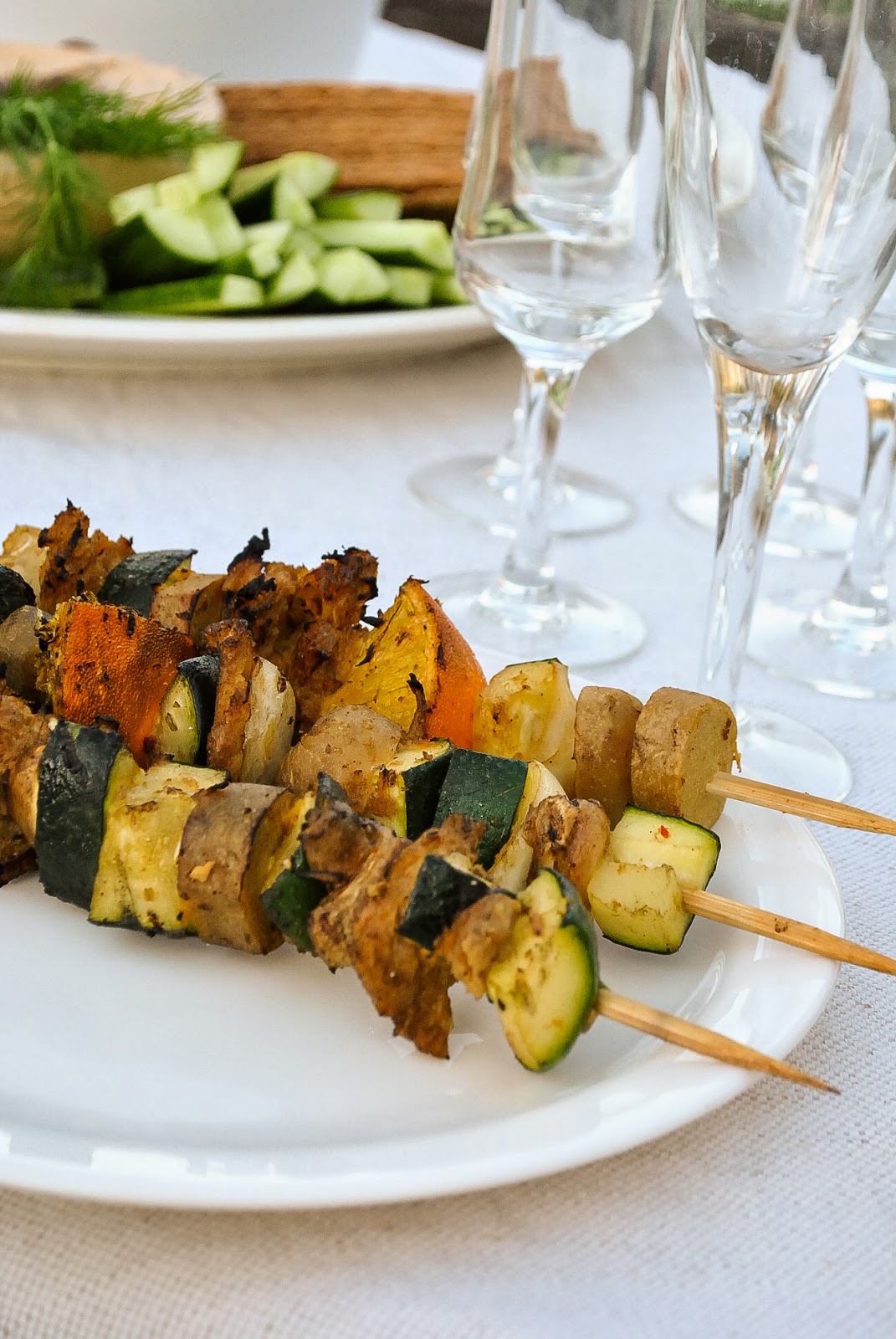 Our lakeside vegan dinner party (with tons of food and photos) |VeganSandra