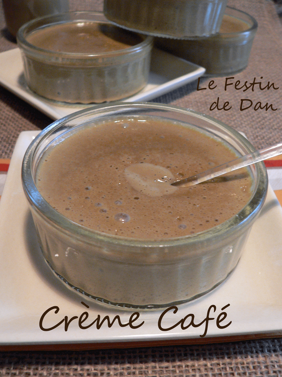 Le Festin de Dan Crème au Café