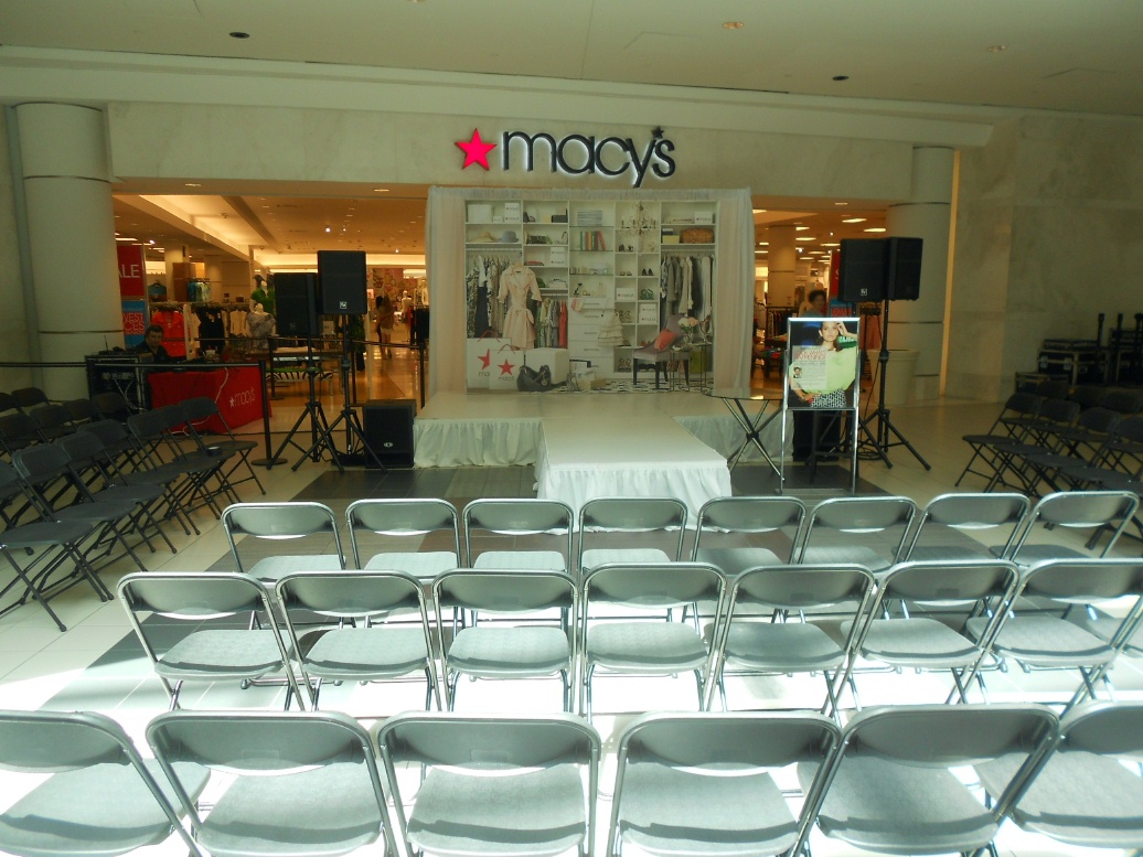 NICK APPEARANCES.....Macy's Memphis Wolfchase Galleria Five Spring