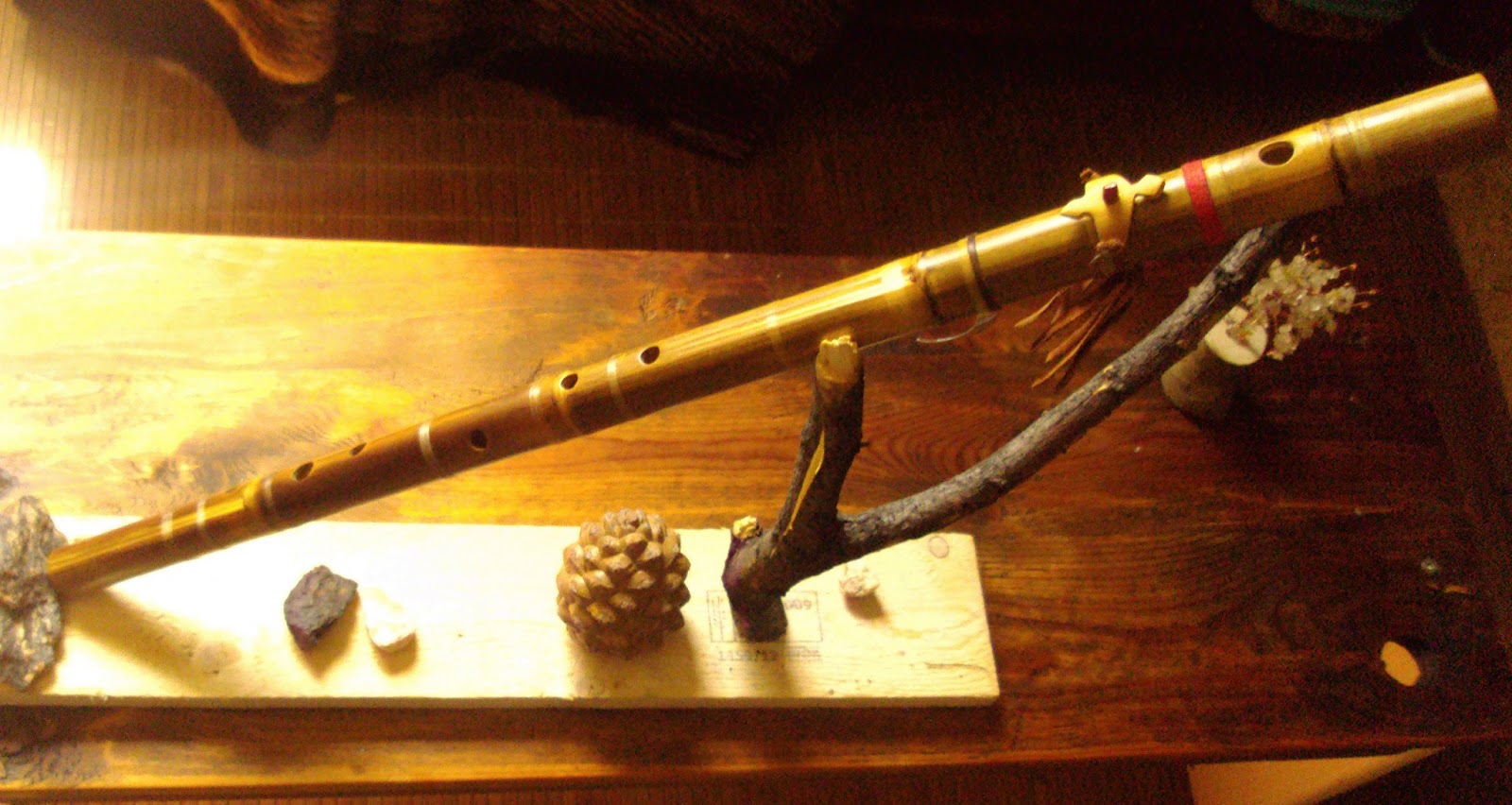 Tras la senda de los ancestros: Flauta travesera de bambú en Do. La 432 hz.
