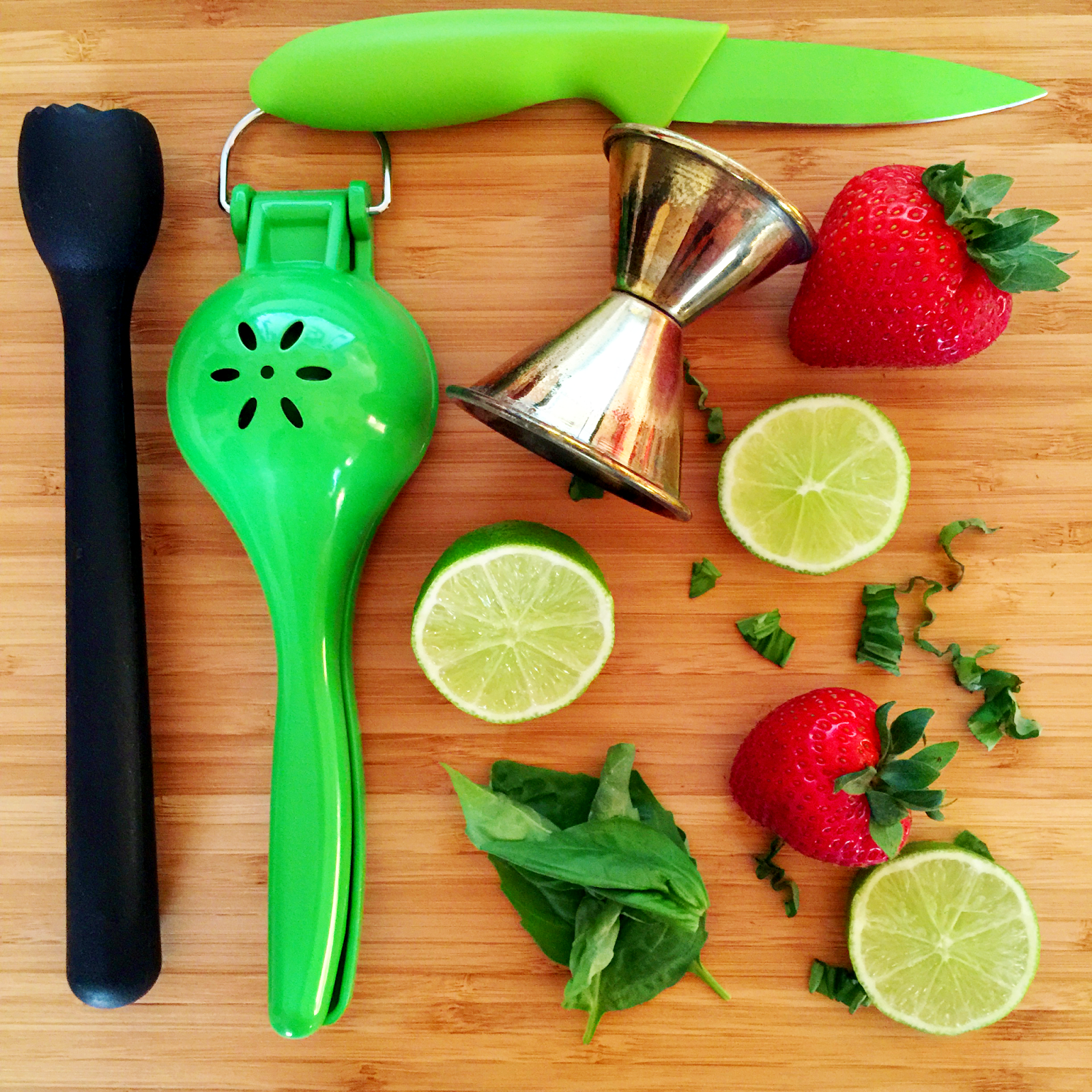 Drink On Fleek Strawberry Basil Gimlet Venus Trapped in Mars Dallas