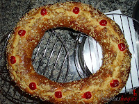 Roscón de Reyes de Trufa-masa roscón-enfriando roscón
