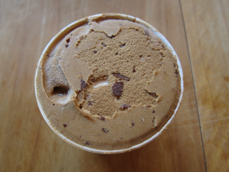 Review Ben & Jerry's Coffee Heath Bar Crunch Ice Cream Brand Eating