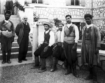 forma es vacío, vacío es forma Emile Gilliéron ilustrador, restaurador