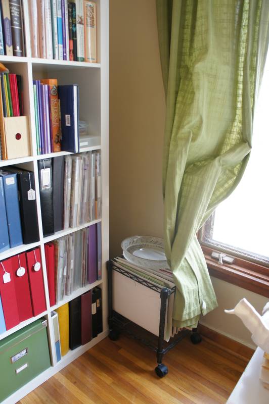 Prairie Home Therapy How to Make the Shelves Look Good