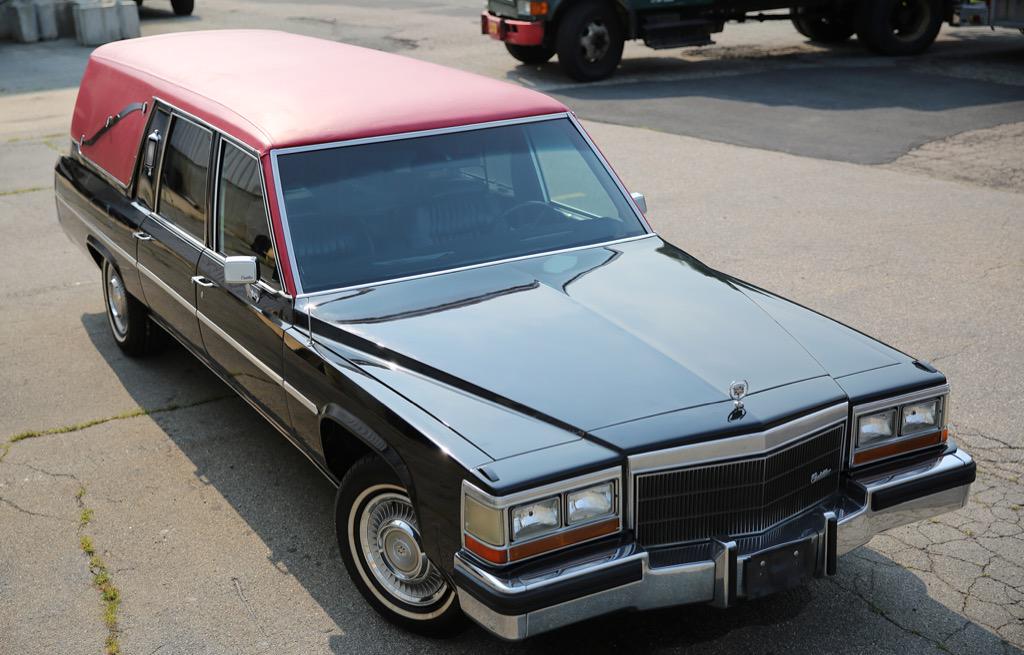 Paul Feig Unveils The New Ecto 1