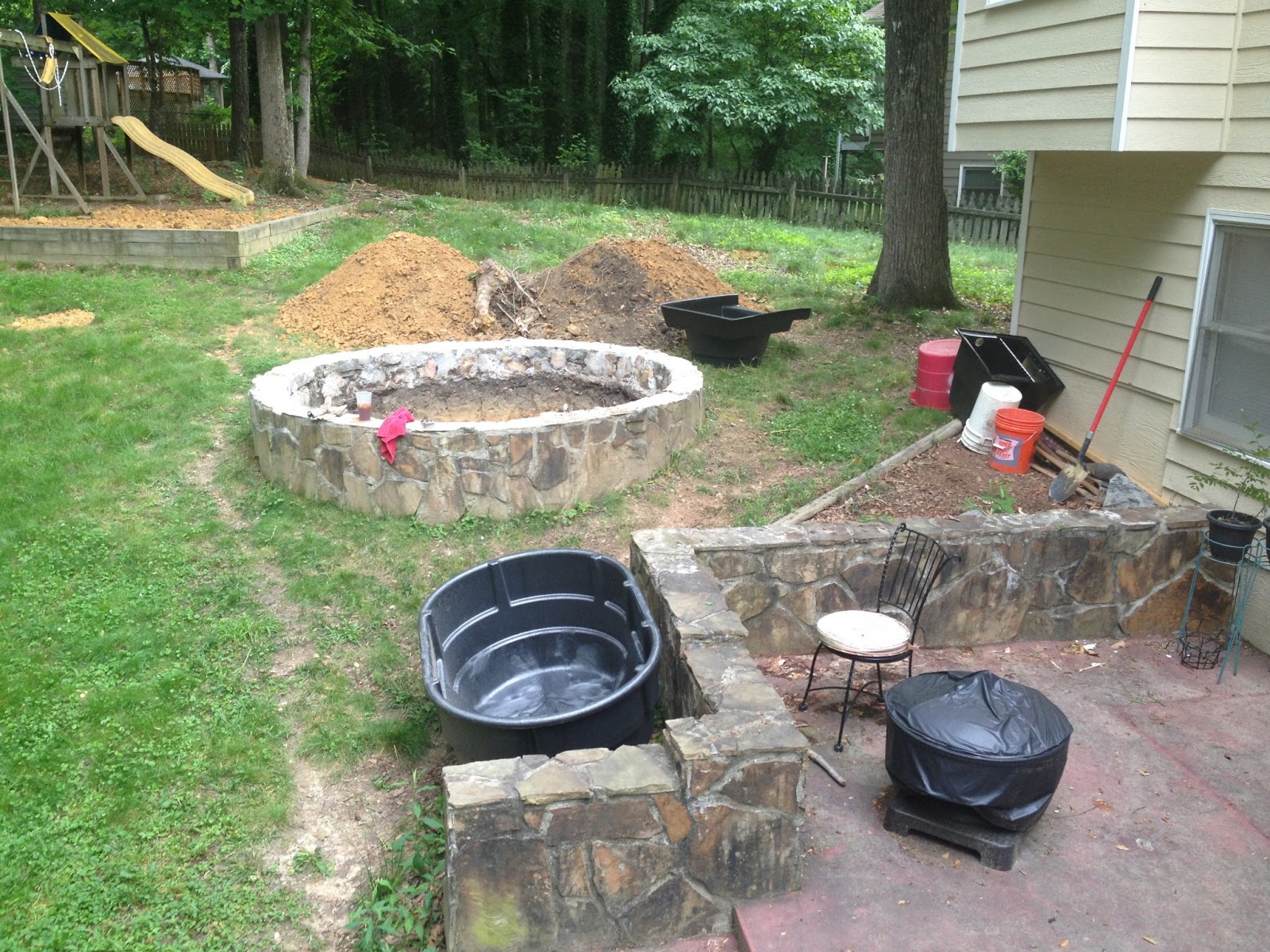 The Hawkins' Family Pond Stock tank filter and bottom drain