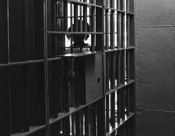 Stoergeraeusch Schwerin Aus Der Zelle Uber Die Mauern Januar 2016