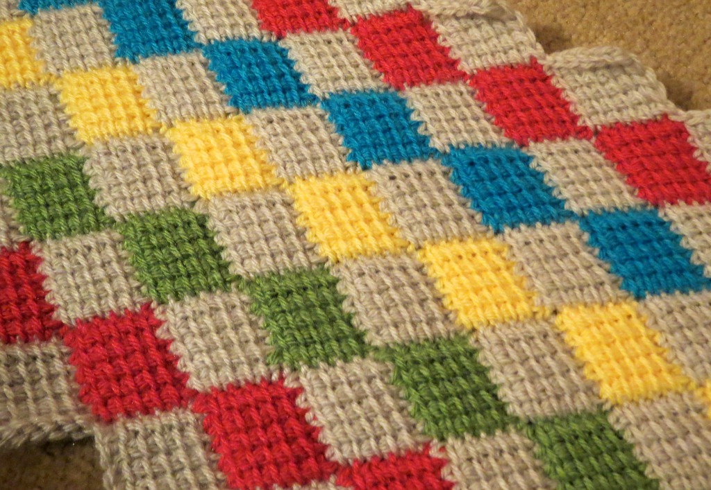 Sweet Bee Buzzings: Entrelac: My New Project