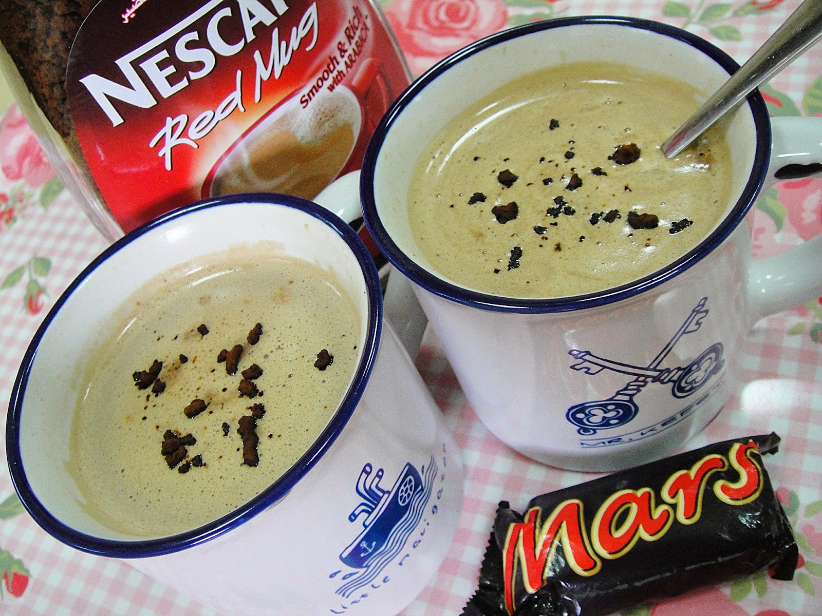 Maryam's Culinary Wonders 701. Chocolate Caramel Coffee Latte