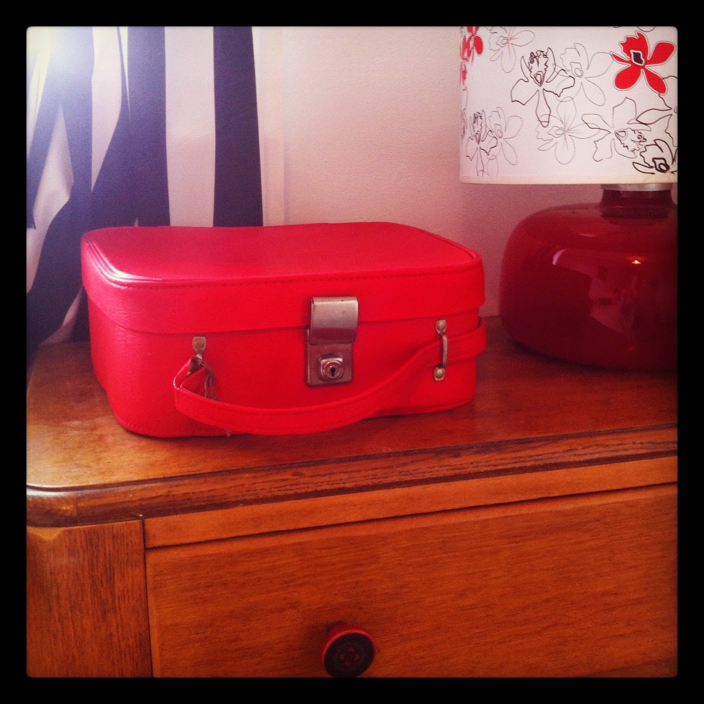 Vanity, Thy Name is Woman!