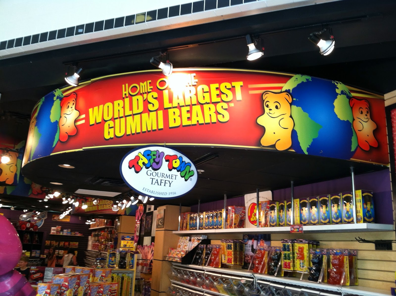 Thomasina's Words Marilyn Monroe Portrait Made Completely From Jelly Beans