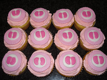 It's a girl Cupcakes