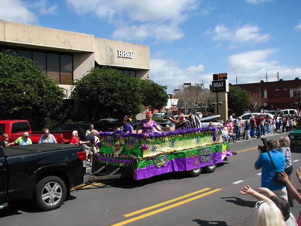 mardi gras parade foley al
