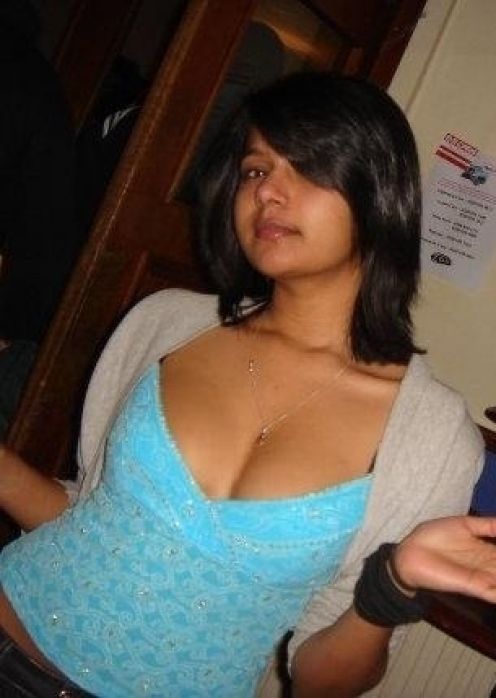 Desi bhabhi milk boobs muslima