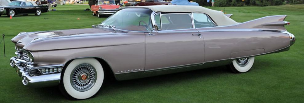 ANOS DOURADOS: IMAGENS & FATOS: IMAGENS - Carro: AUTOMÓVEL &ldquo;RABO DE PEIXE&rdquo;