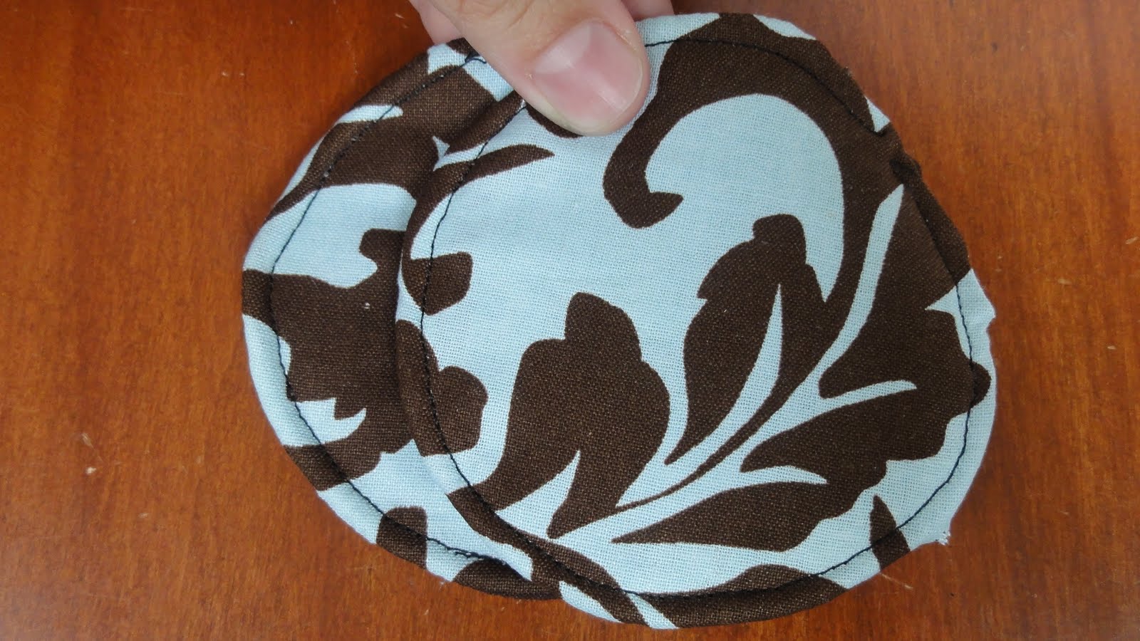 My DIY Addiction How to make your own reusable nursing pads
